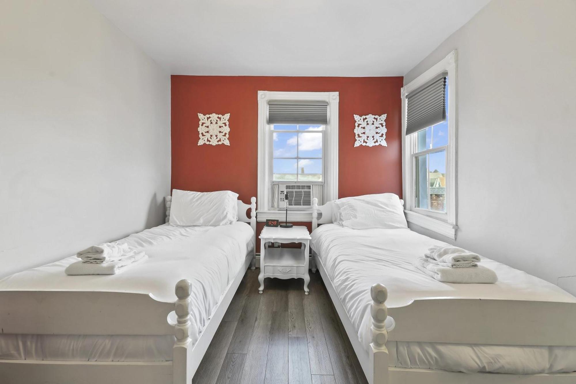 The At Bed and breakfast 3*