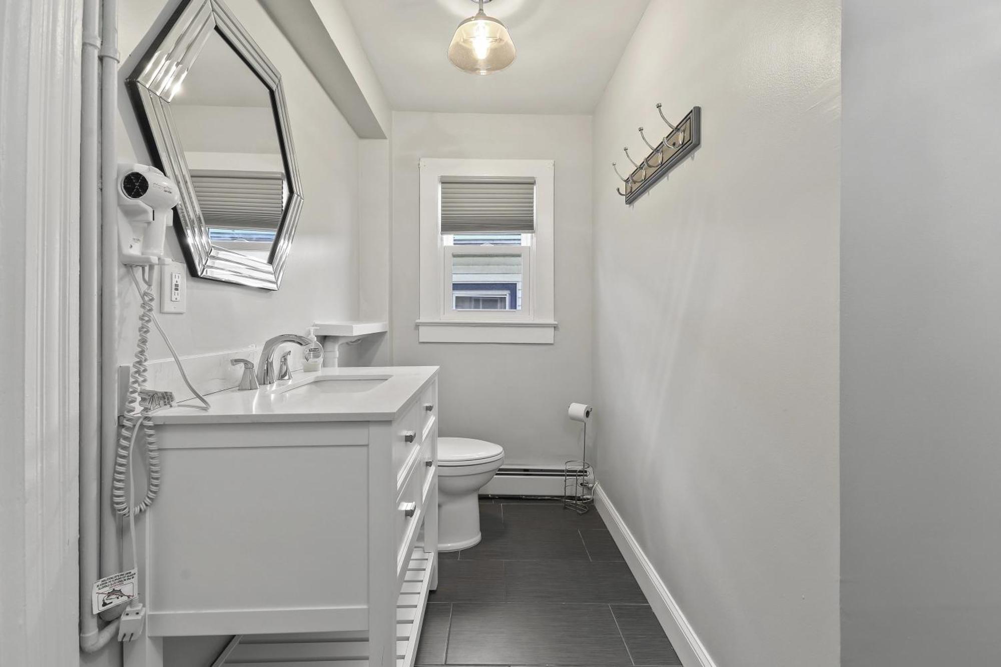 The At 3* Ocean Grove
