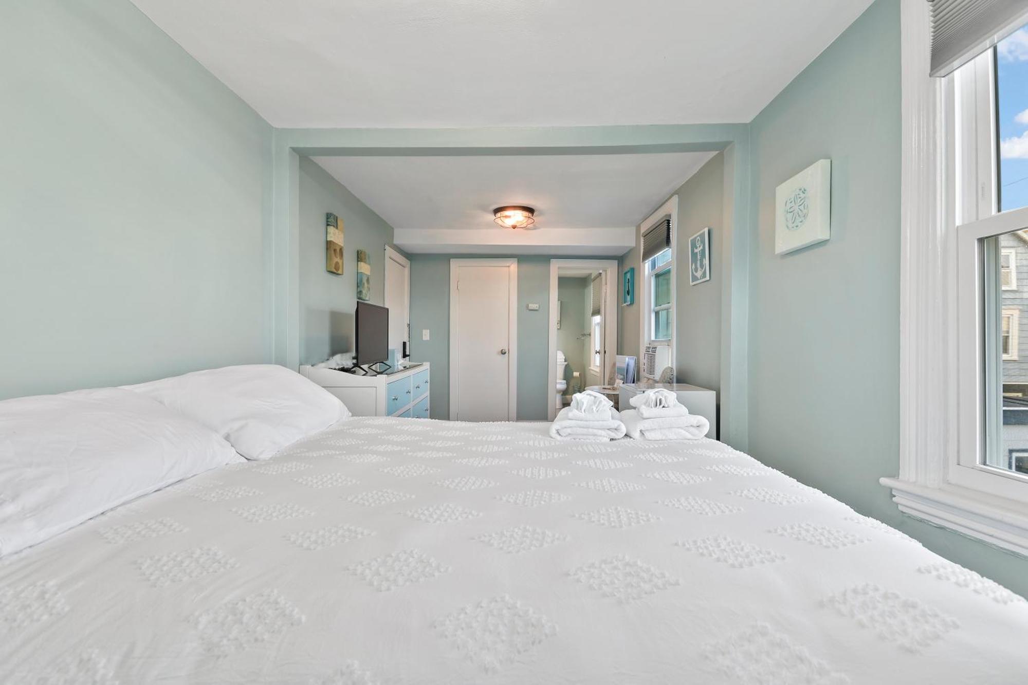 The At Bed and breakfast