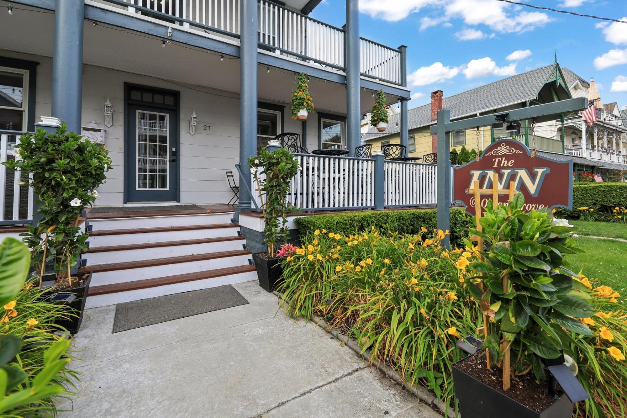 The At Bed & Breakfast 3*